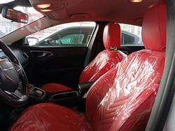 Chrysler 200